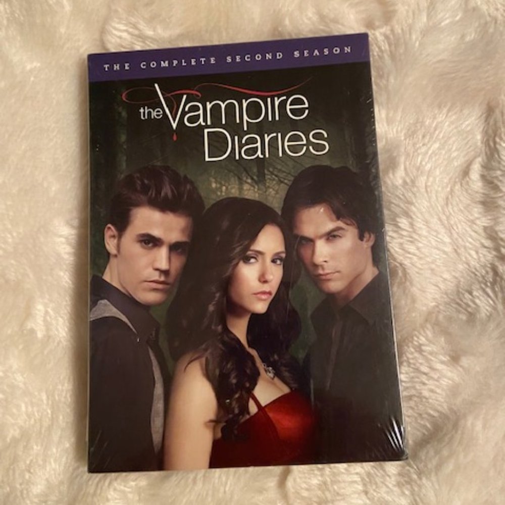 The Vampire Diaries DVD Season 2 Nina Dobrev Taylor Kinney NEW